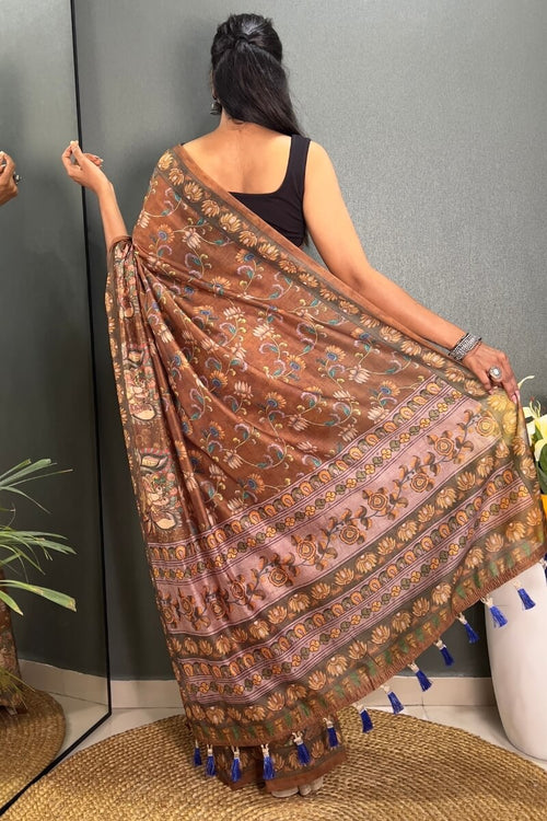 Load image into Gallery viewer, Sizzling Brown Kalamkari Printed Saree With Charming Blouse Piece
