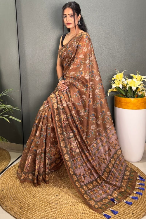 Load image into Gallery viewer, Sizzling Brown Kalamkari Printed Saree With Charming Blouse Piece
