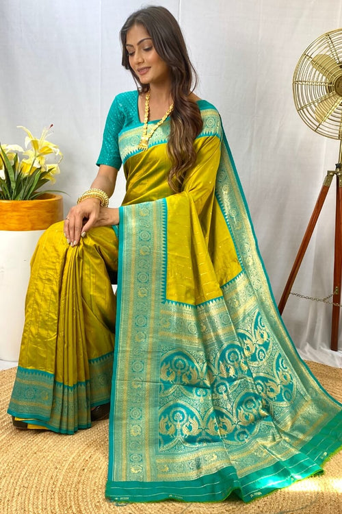 Load image into Gallery viewer, Entrancing Mehndi Soft Banarasi Silk Saree With Exquisite Blouse Piece
