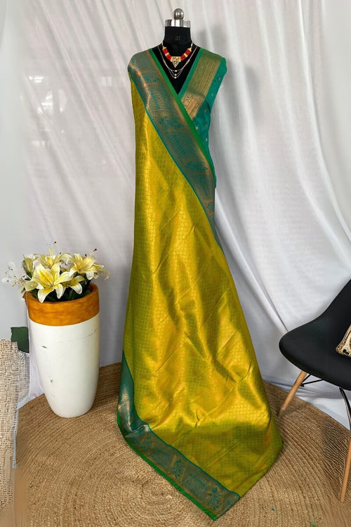 Load image into Gallery viewer, Charming Mehndi Kanjivaram Silk Saree With Refreshing Blouse Piece
