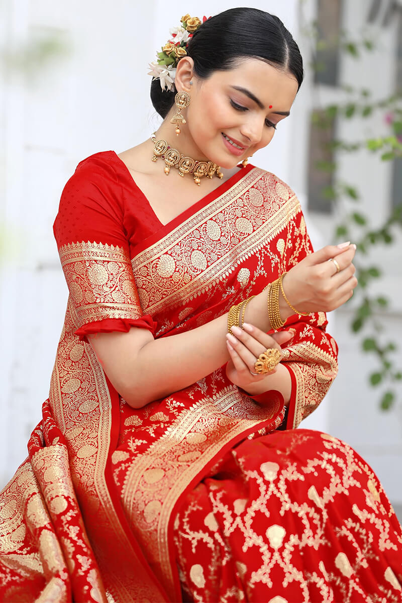 Wonderful Red Soft Banarasi Silk Saree With Dazzling Blouse Piece