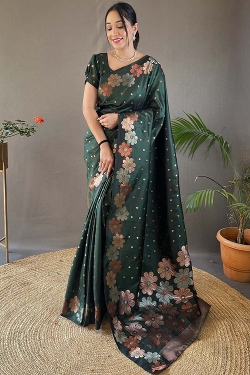 Load image into Gallery viewer, Energetic Dark Green Soft Banarasi Silk Saree With Sensational Blouse Piece
