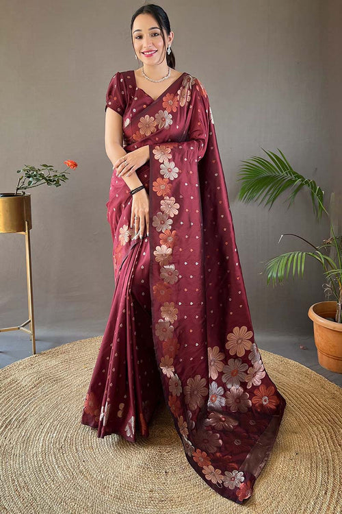 Load image into Gallery viewer, Mesmerising Maroon Soft Banarasi Silk Saree With Capricious Blouse Piece
