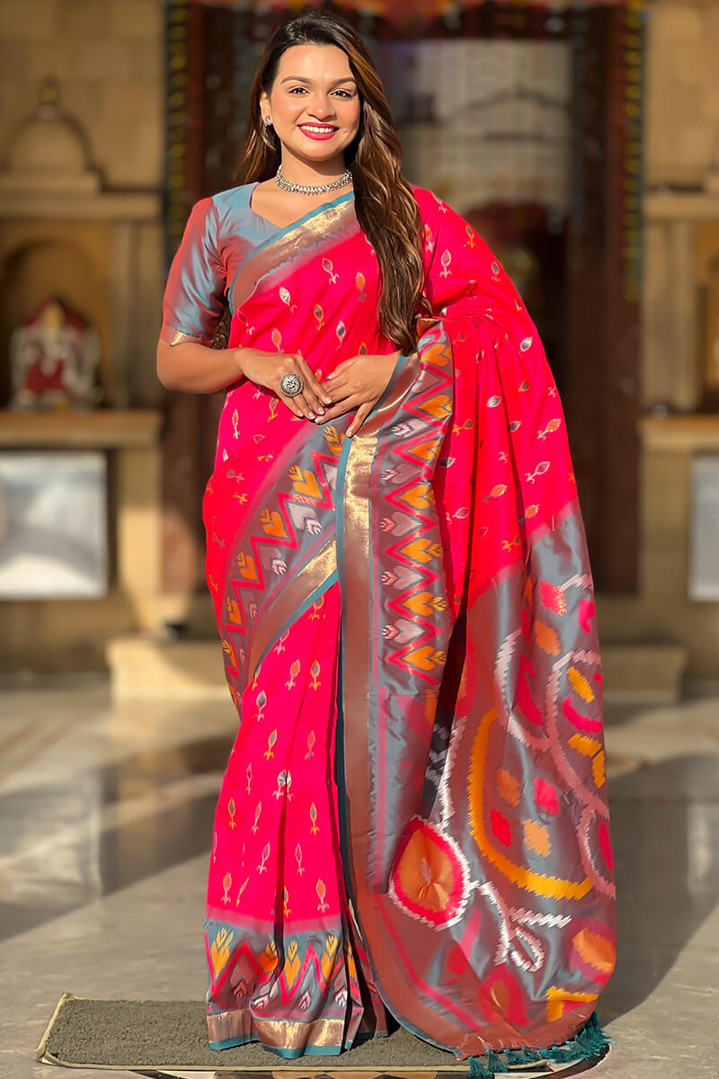 Tremendous Dark Pink Soft Banarasi Silk Saree With Allure Blouse Piece
