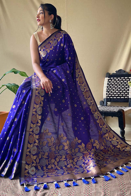 Load image into Gallery viewer, Exuberant Royal Blue Soft Banarasi Silk Saree With Tremendous Blouse Piece
