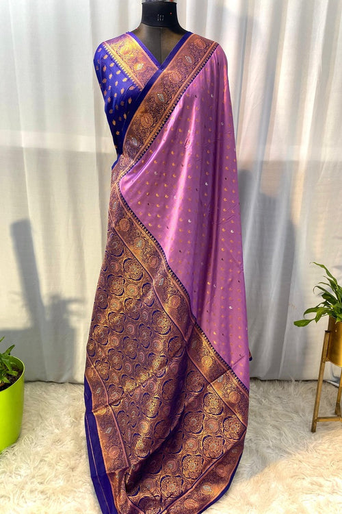 Load image into Gallery viewer, Radiant Lavender Soft Banarasi Silk Saree With Flamboyant Blouse Piece
