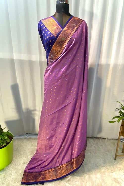 Load image into Gallery viewer, Radiant Lavender Soft Banarasi Silk Saree With Flamboyant Blouse Piece
