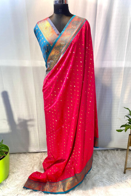 Load image into Gallery viewer, Susurrous Red Soft Banarasi Silk Saree With Confounding Blouse Piece
