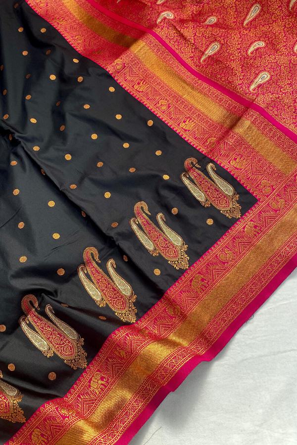 Evocative Black Soft Banarasi Silk Saree With Panoply Blouse Piece