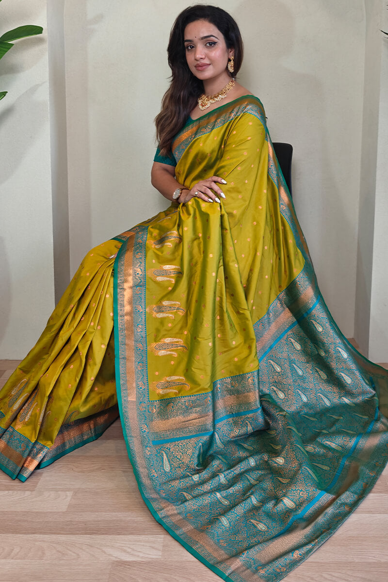 Lissome Mehndi Soft Banarasi Silk Saree With Effervescent Blouse Piece