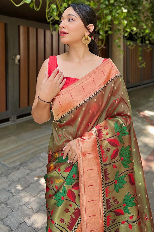 Load image into Gallery viewer, Mesmerising Green Paithani Silk Saree With Stylish Blouse Piece
