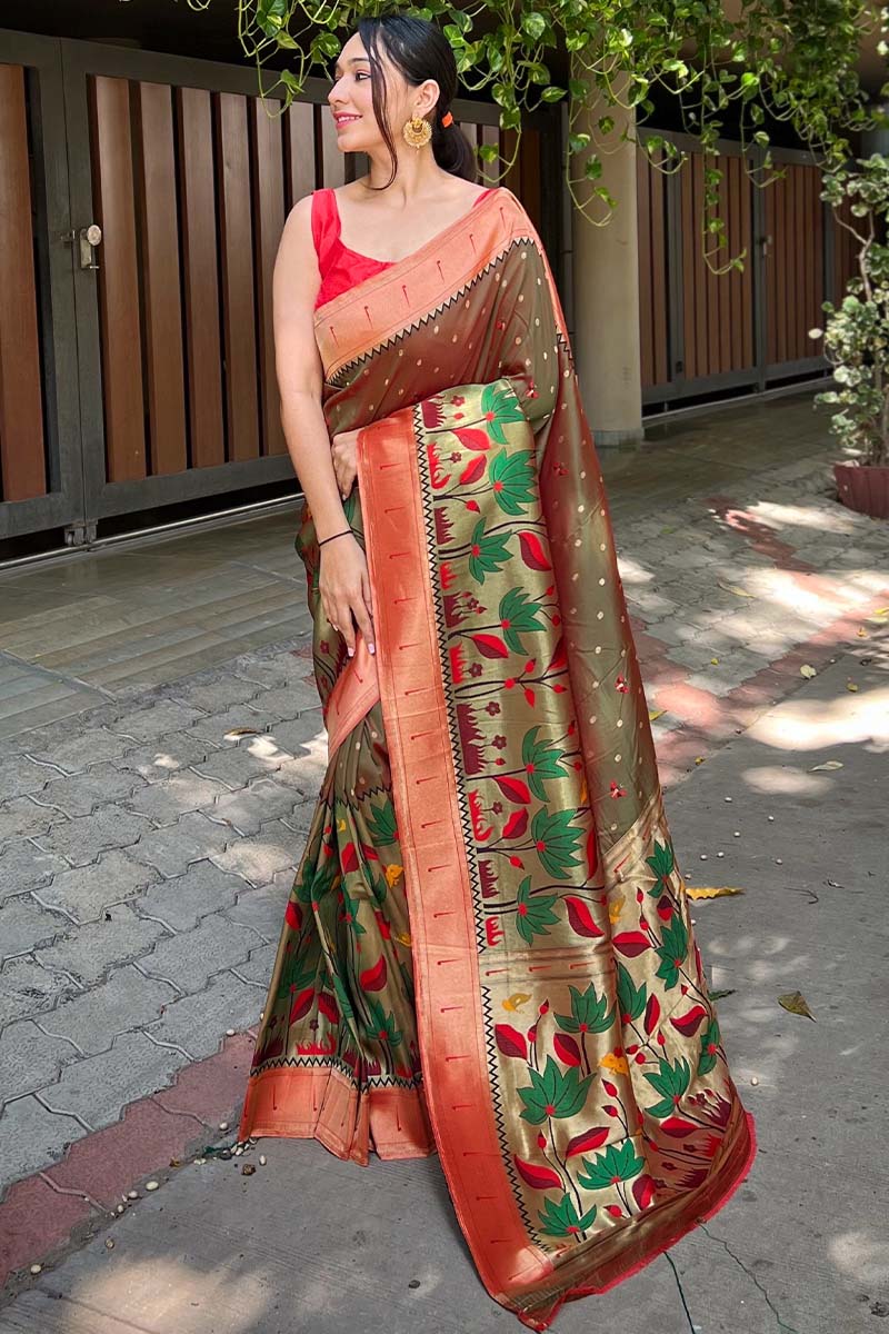 Mesmerising Green Paithani Silk Saree With Stylish Blouse Piece