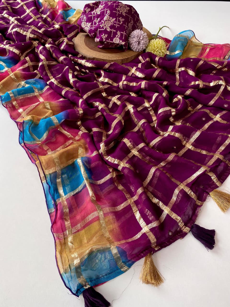 Groovy Purple Zari Weaving Pure Viscose Georgette Saree With Gossamer Blouse Piece