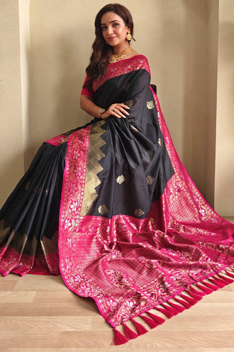 Alluring Black Soft Banarasi Silk Saree With Deserving Blouse Piece