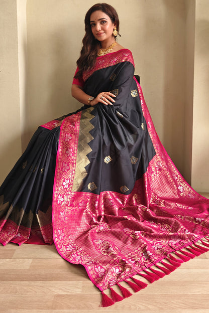 Alluring Black Soft Banarasi Silk Saree With Deserving Blouse Piece
