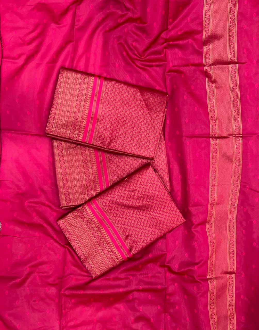 Imaginative Dark Pink Soft Silk Saree With Zephyr Blouse Piece