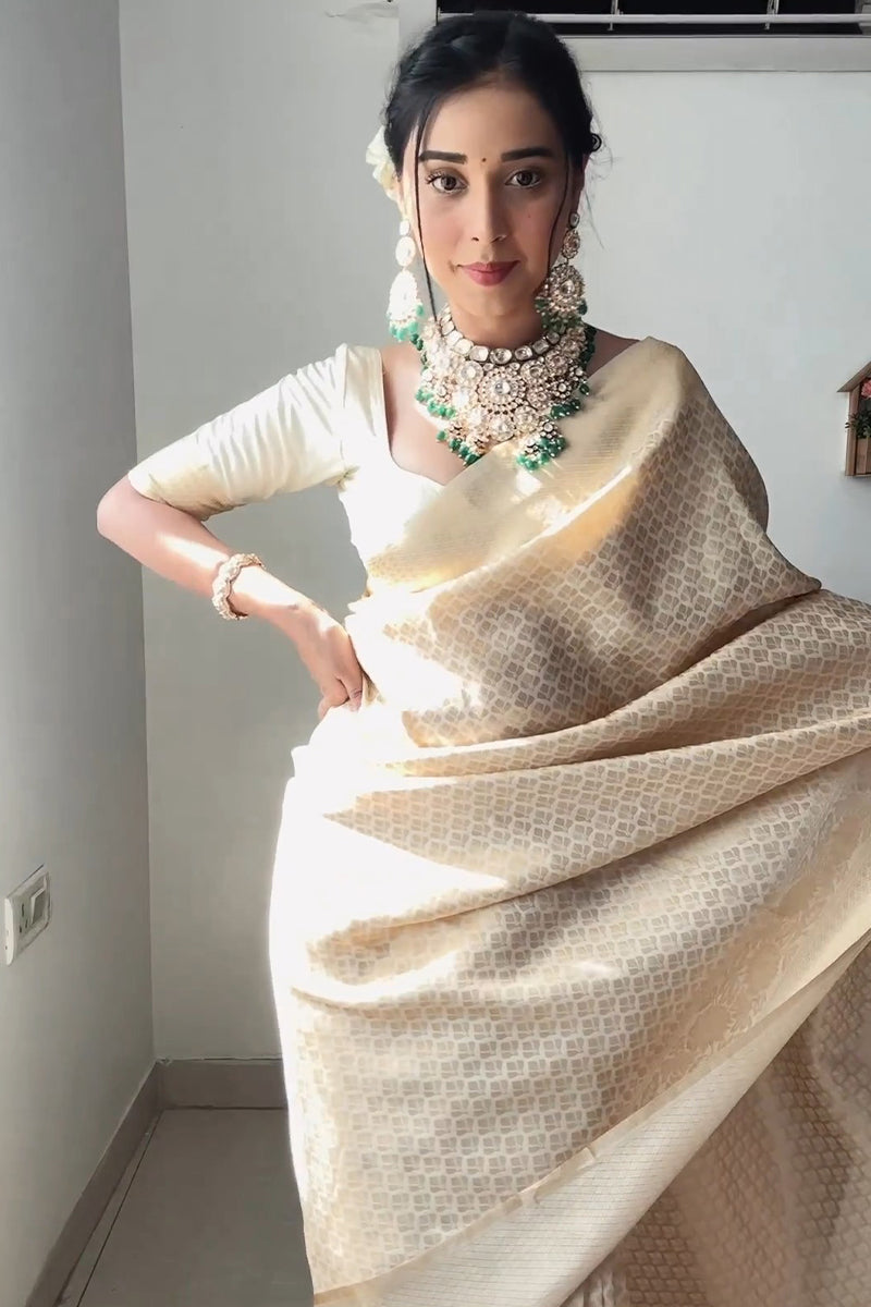 Excellent 1-Minute Ready To Wear Beige Kanjivaram Silk Saree