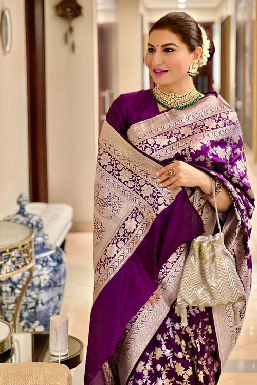 Load image into Gallery viewer, Effervescent Wine Soft Banarasi Silk Saree With Elision Blouse Piece
