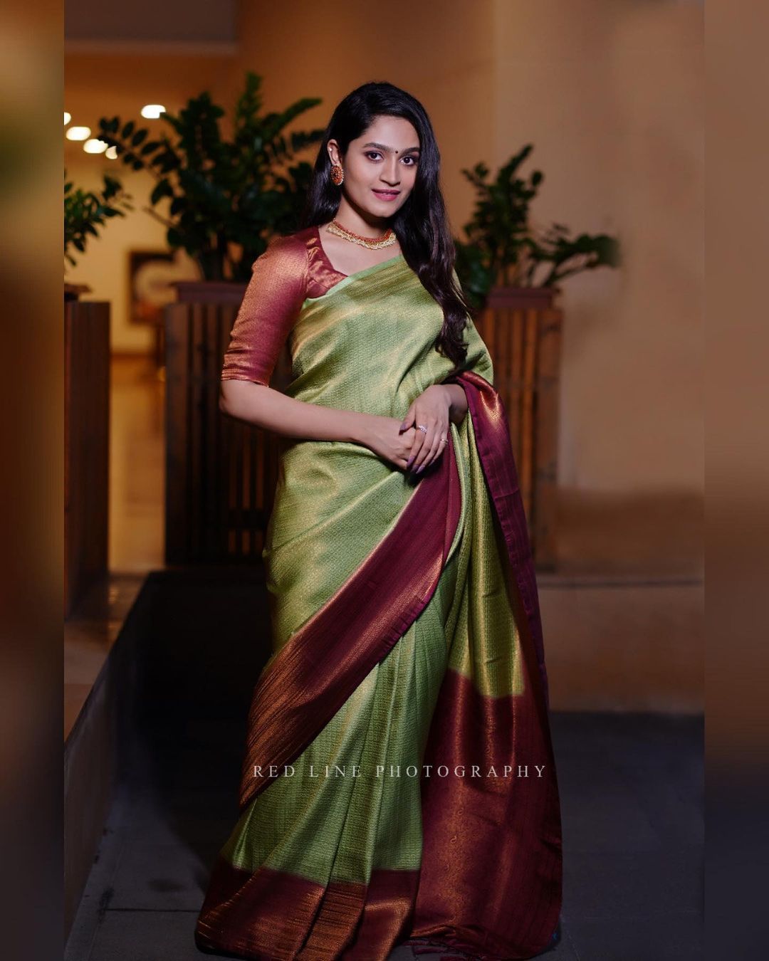 Traditional Green Soft Silk Saree With Ideal Blouse Piece