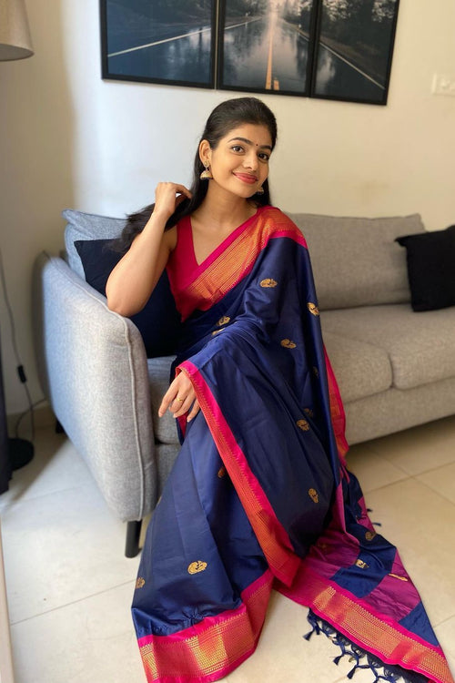 Load image into Gallery viewer, Demanding Blue Soft Banarasi Silk Saree With Intricate Blouse Piece
