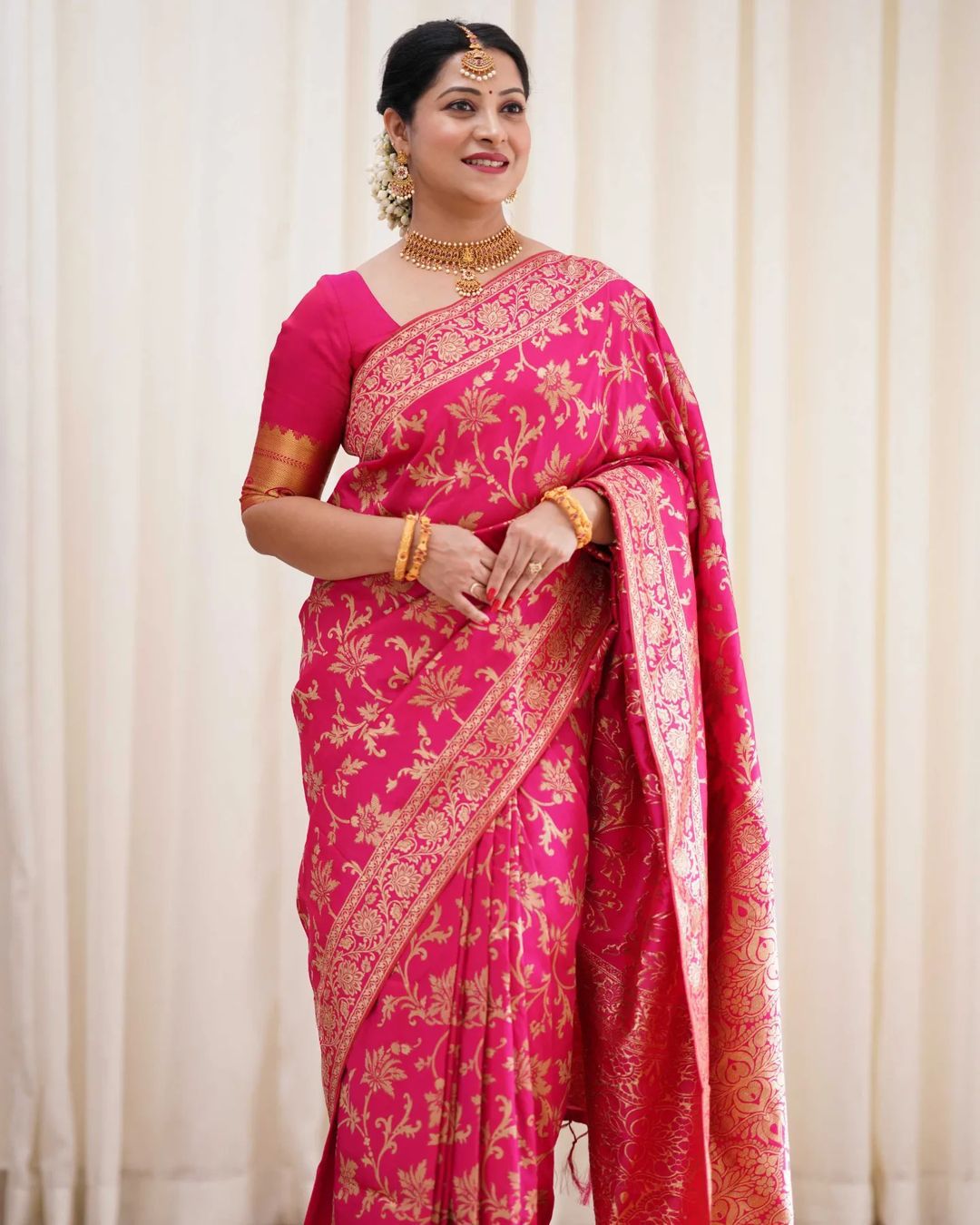 Weaving Pink Banarasi silk Banarasi Saree - SR24647