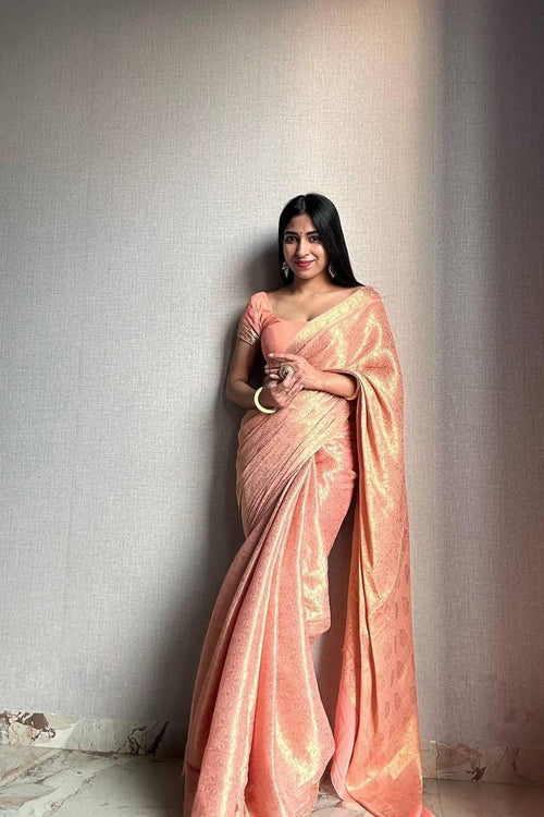 Buy Astonishing Rani Pink Woven Paithani Silk Classic Saree - Zeel Clothing