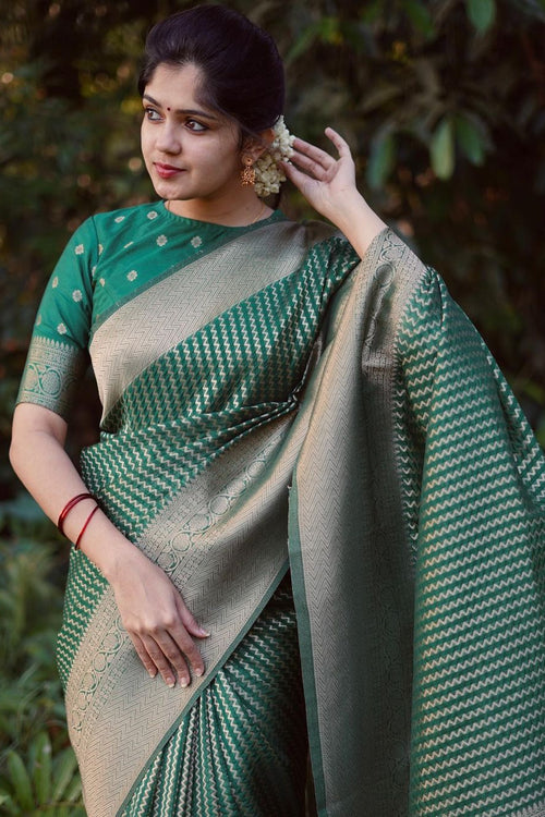 Load image into Gallery viewer, Desirable Green Soft Silk Saree With Angelic Blouse Piece
