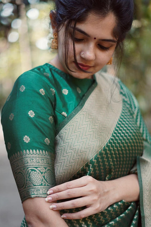 Load image into Gallery viewer, Desirable Green Soft Silk Saree With Angelic Blouse Piece
