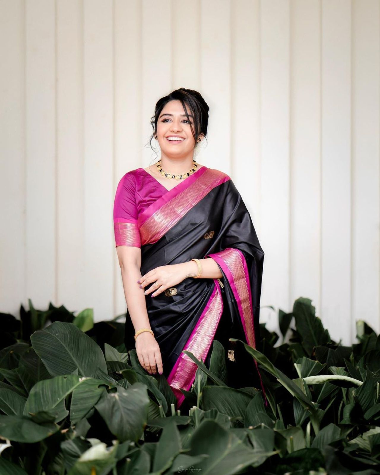 Beautiful Black Soft Banarasi Silk Saree With Girlish Blouse Piece