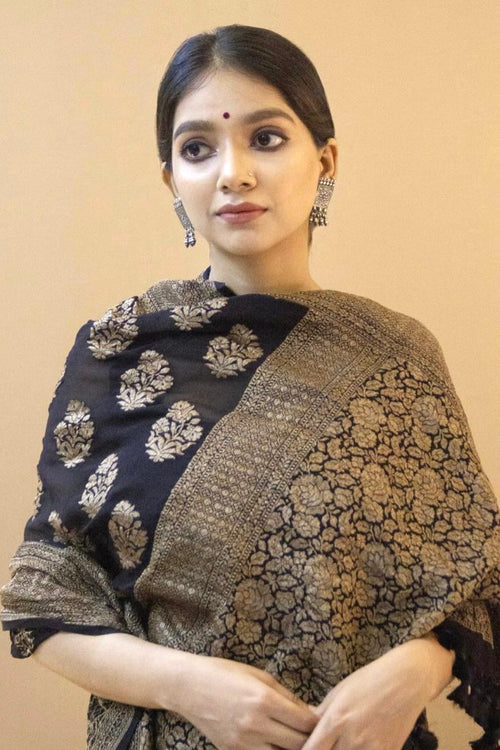 Load image into Gallery viewer, Confounding Black Soft Silk Saree With Snappy Blouse Piece
