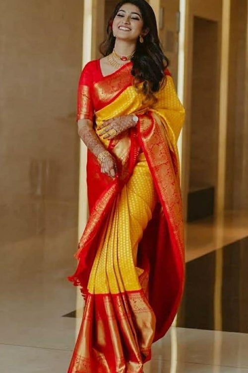Load image into Gallery viewer, Improbable Yellow Soft Banarasi Silk Saree With Exuberant Blouse Piece
