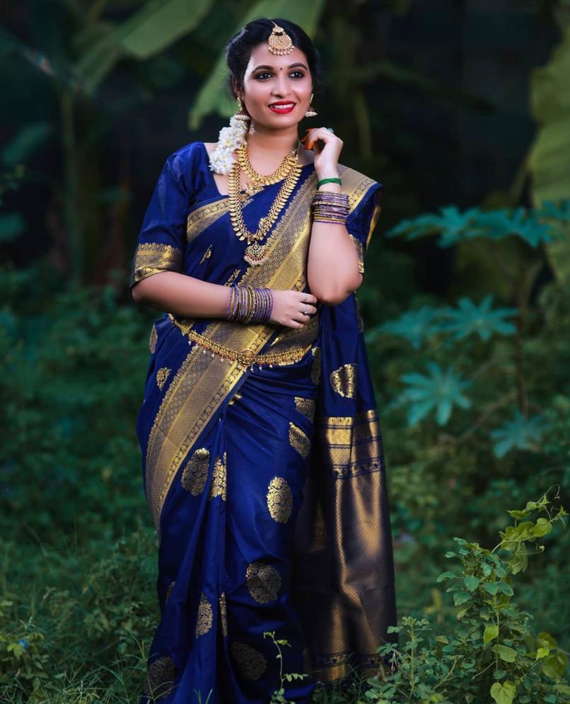 Luxuriant Blue Soft Banarasi Silk Saree With Splendorous Blouse Piece