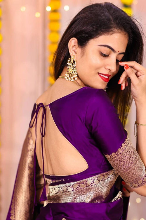 Load image into Gallery viewer, Splendorous Purple Soft Banarasi Silk Saree With Luxuriant Blouse Piece
