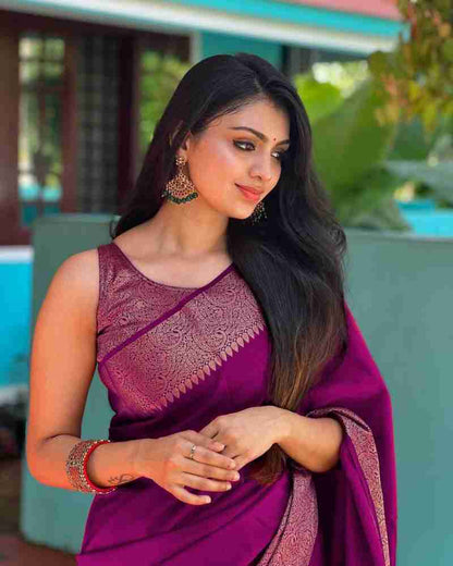 Lassitude Purple Soft Silk Saree With Gratifying Blouse Piece