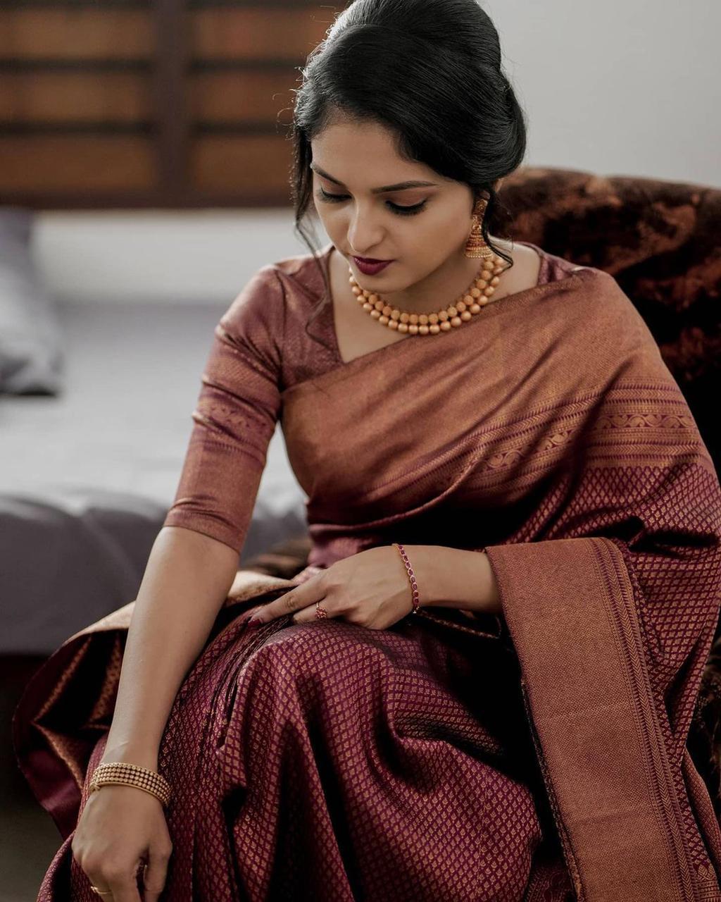 Discover more than 173 dark maroon saree contrast blouse best