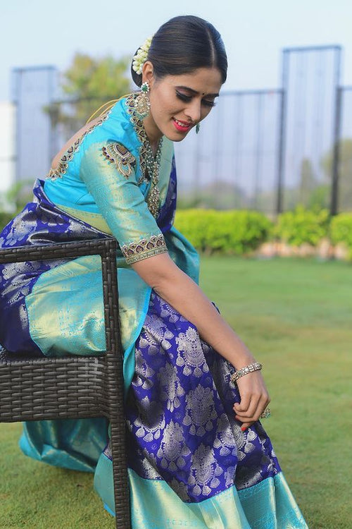 Load image into Gallery viewer, Denouement Blue Soft Banarsi Silk Saree With Glorious Blouse Piece

