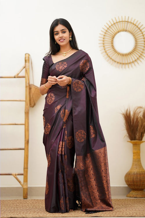 Load image into Gallery viewer, Unequalled Purple Soft Silk Saree With Scrumptious Blouse Piece
