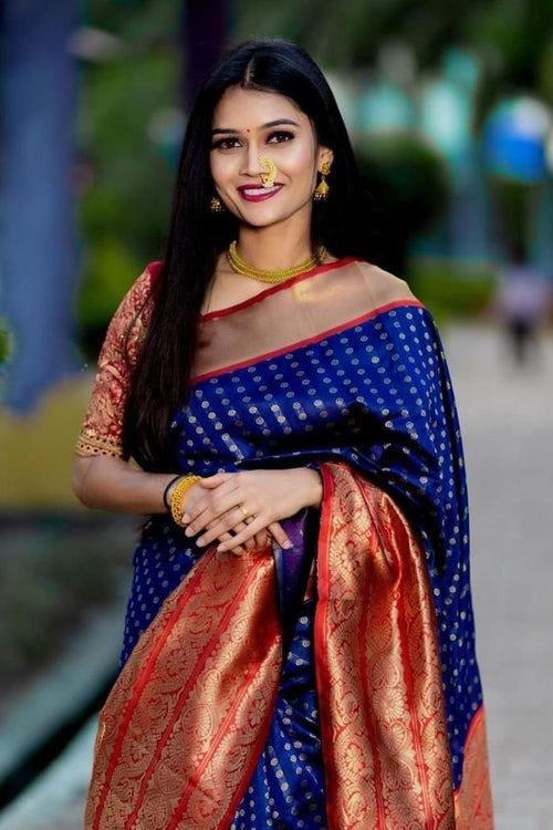 Load image into Gallery viewer, Glowing Royal Blue Soft Banarasi Silk Saree With Surpassing Blouse Piece
