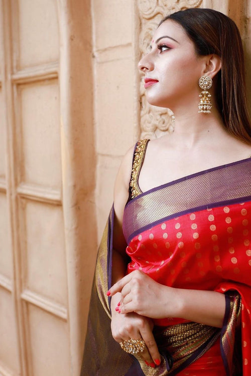 Load image into Gallery viewer, Precious Dark Pink Soft Banarasi Silk Saree With Ideal Blouse Piece
