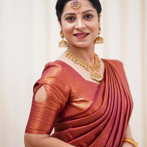 Load image into Gallery viewer, Staring Maroon Soft Silk Saree With Blissful Blouse Piece
