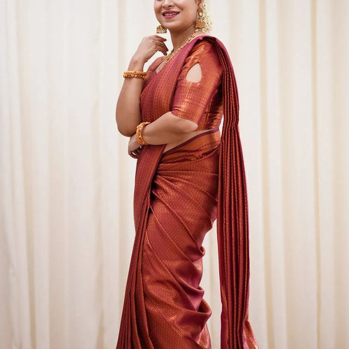 Load image into Gallery viewer, Staring Maroon Soft Silk Saree With Blissful Blouse Piece
