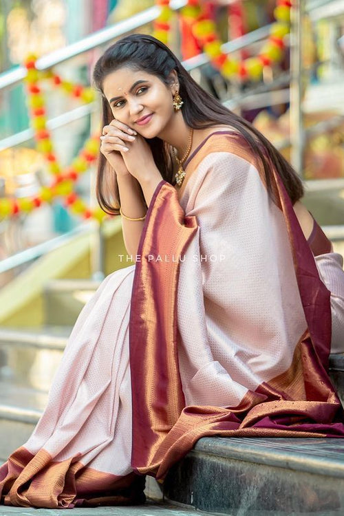 Load image into Gallery viewer, Pleasurable Beige Soft Silk Saree with Serendipity Blouse Piece
