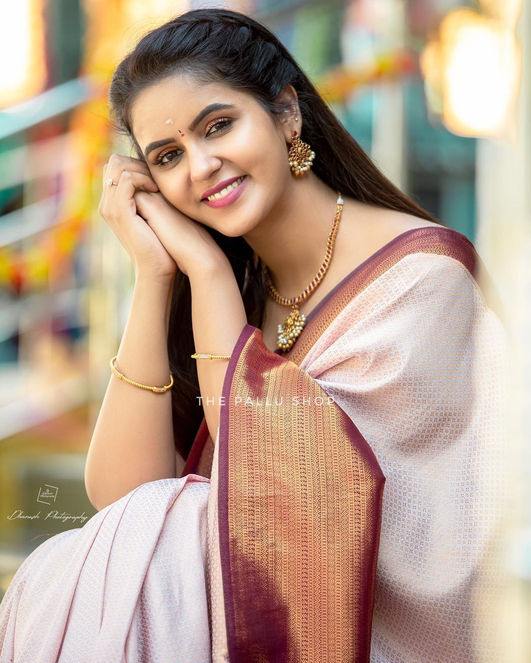 Pleasurable Beige Soft Silk Saree with Serendipity Blouse Piece