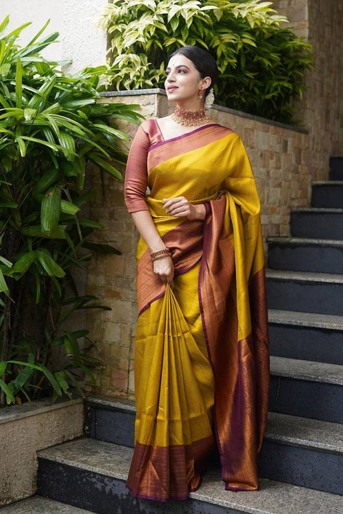 Load image into Gallery viewer, Panoply Golden Soft Silk Saree with Propinquity Blouse Piece
