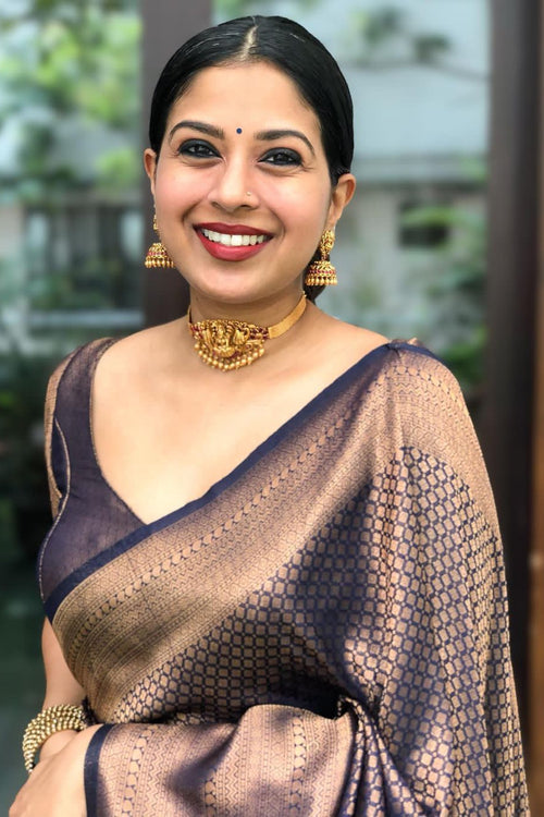 Load image into Gallery viewer, Devastating Navy Blue Soft Silk Saree with Amiable Blouse Piece
