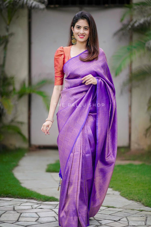 Load image into Gallery viewer, Redolent Royal Blue Soft Silk Saree with Panoply Blouse Piece
