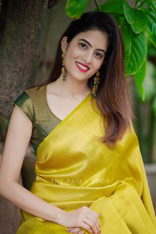 Load image into Gallery viewer, Lissome Yellow Soft Silk Saree with Panoply Blouse Piece
