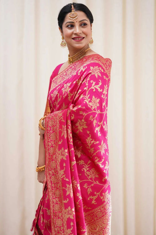 Load image into Gallery viewer, Evocative Dark Pink Soft Banarasi Silk Saree With Admirable Blouse Piece
