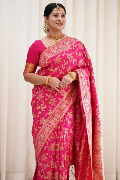 Evocative Dark Pink Soft Banarasi Silk Saree With Admirable Blouse Piece