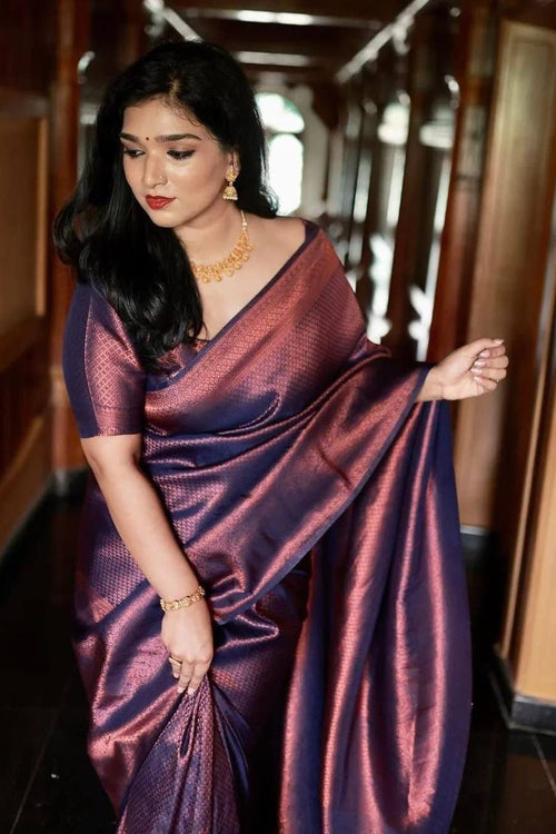 Load image into Gallery viewer, Entrancing Navy Blue Soft Silk Saree With Chatoyant Blouse Piece
